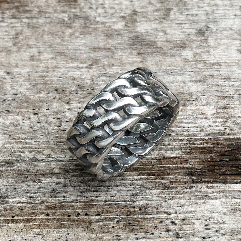 MINIMALIST CHAIN STYLE STAINLESS STEEL RING