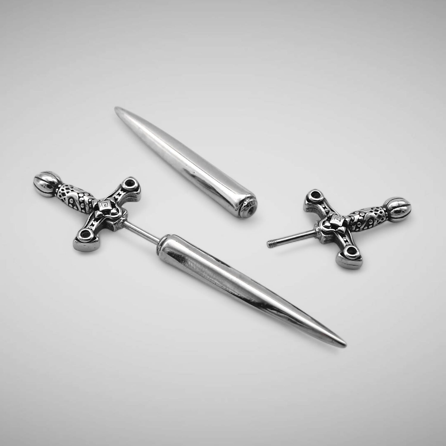 VINTAGE SWORD DESIGN STAINLESS STEEL STUD EARRINGS