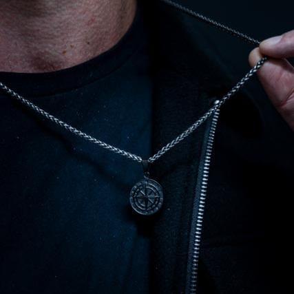 MINIMALIST COMPASS STAINLESS STEEL PENDANT & 3MM BLACK CHAIN